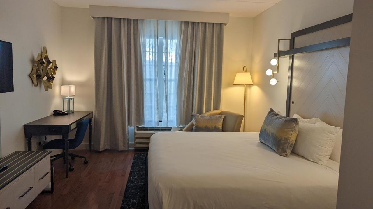 Hotel Indigo Jacksonville-Deerwood Park By Ihg Esterno foto