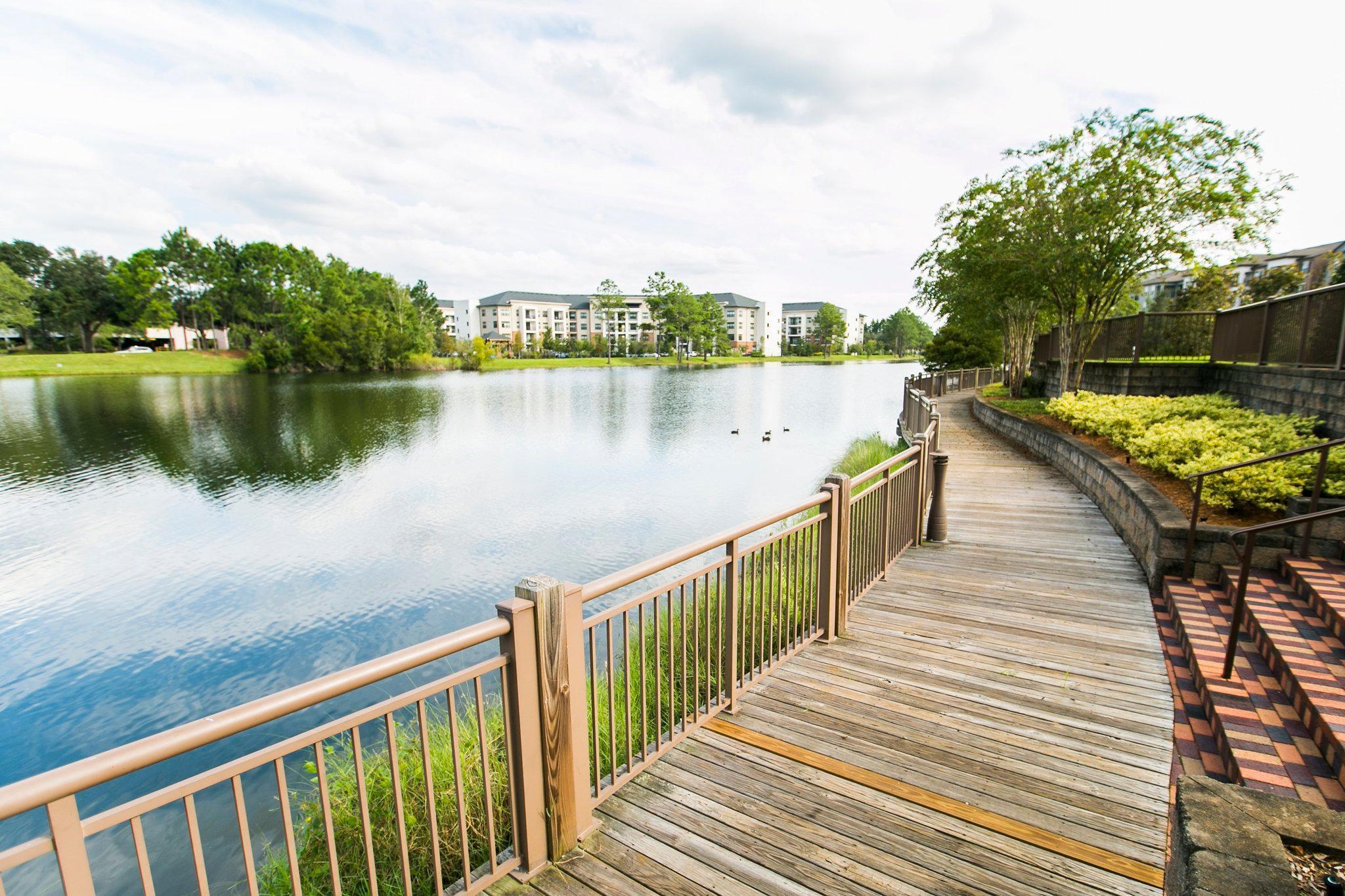 Hotel Indigo Jacksonville-Deerwood Park By Ihg Esterno foto