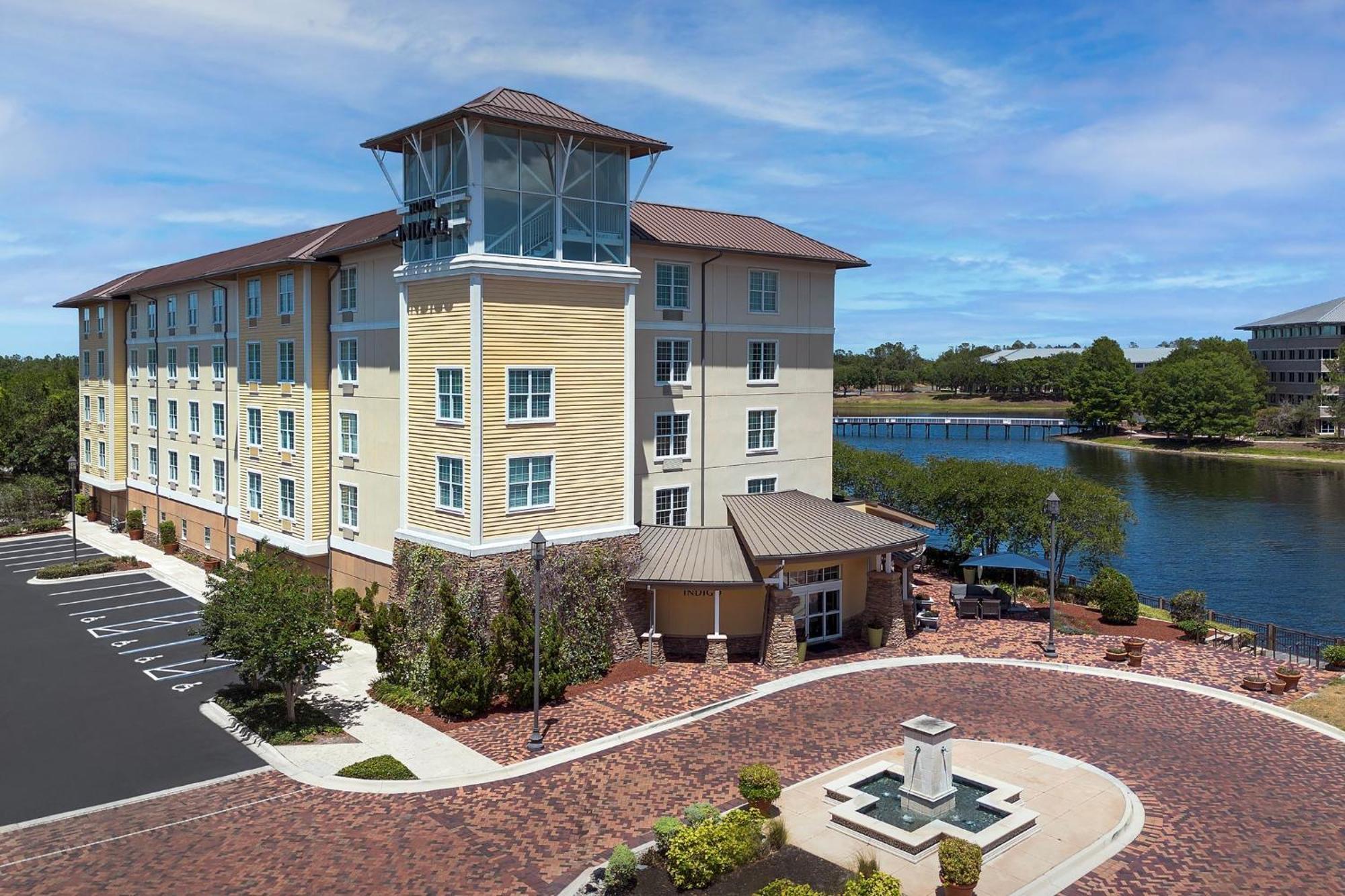 Hotel Indigo Jacksonville-Deerwood Park By Ihg Esterno foto